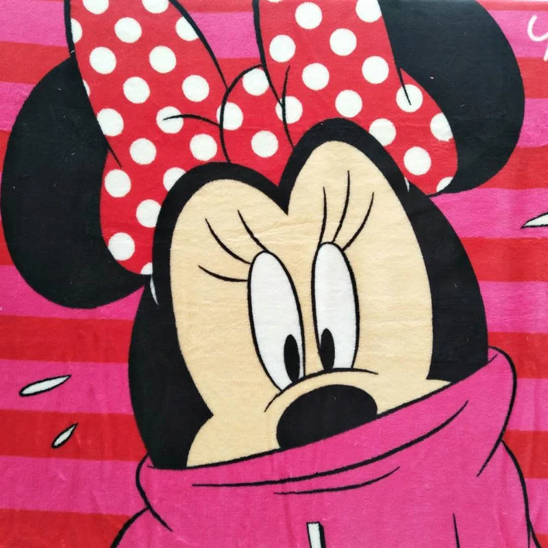 Minnie blanket (2)