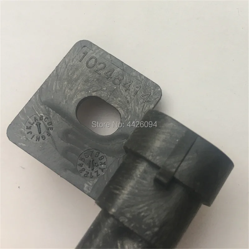 10248414 (3)