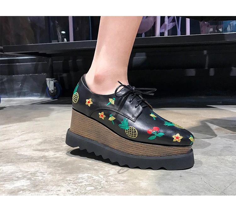 Embroider Decoration Women High Heels Creepers Fashion 2018 New Spring Pumps Women Causal Shoes with Lace-up Oxfords Wedge Heel  (24)