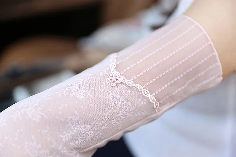 1 Pair Long Finger Elbow Sun Protection Gloves Opera Party Prom Costume Gloves Women Sexy Lace Touch Mittens Driving Glove (6)