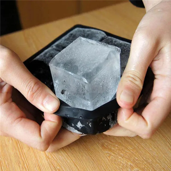 Small 4 cubes square Four lattice Silicone Ice Ball Maker Mold Silica gel ice lattice