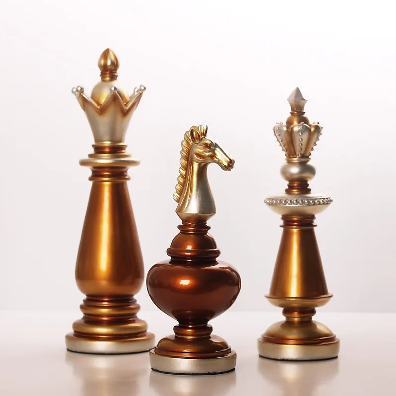 

European-style antique chess pieces high-grade resin handicrafts study decorations home decoration accessories modern