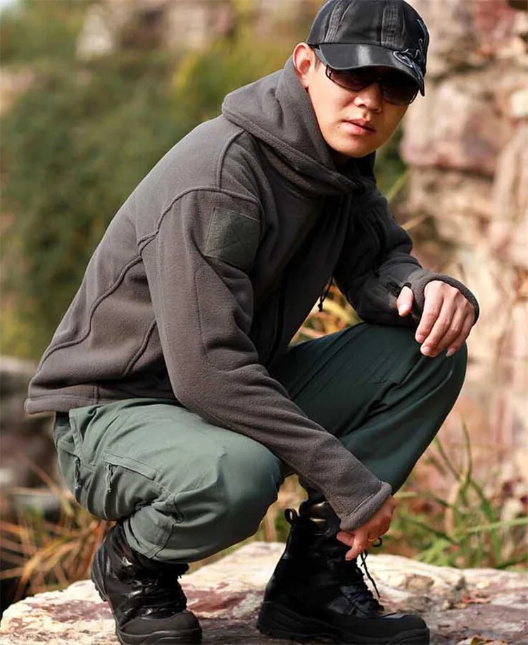 Человек Polartec термобелье Полар-флиса Верхняя одежда с капюшоном, пальто флисовая куртка тактическая куртка милитари армейская одежда HJ005