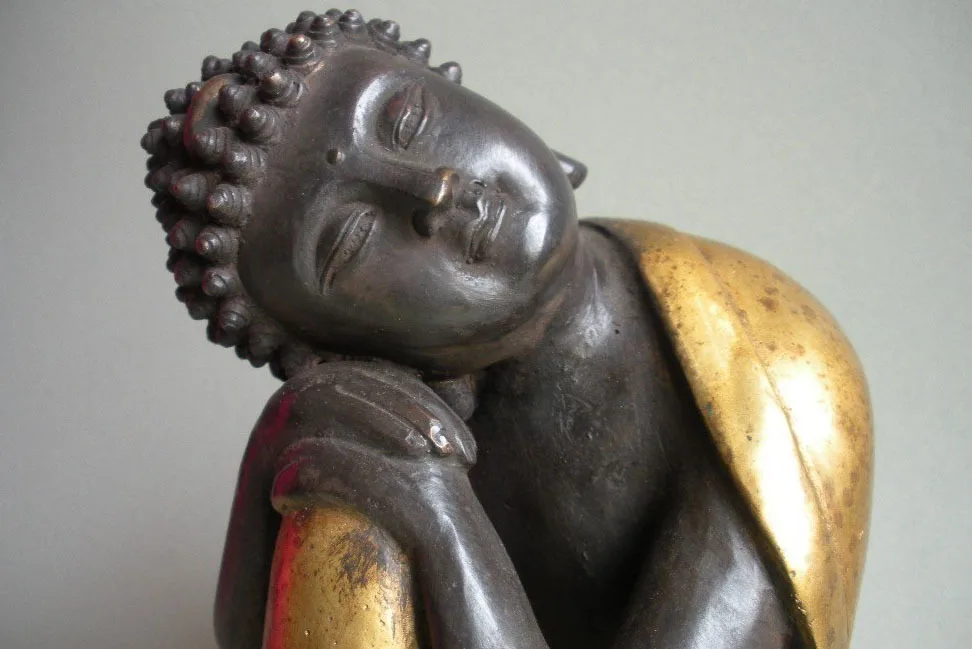 

10" Tibet Carved Bronze Gild Serene rest buddha statue