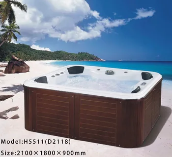 

luxury and fashionable spa pool and spa bathtub