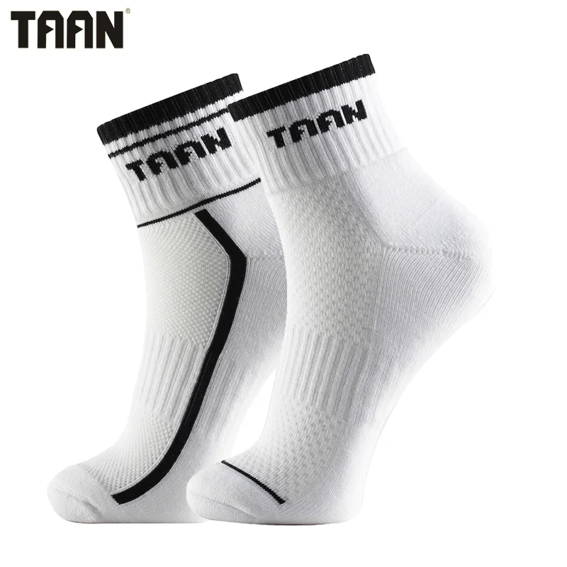

TAAN Brand Men Boys Sports Socks for Basketball Running Cycling Cotton Sock High Quality T-342 T-343