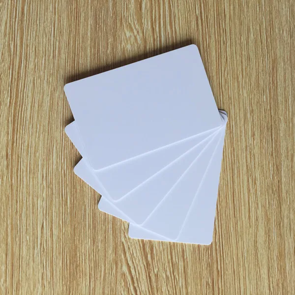 

100pcs/lot Universal PVC NTAG216 Blank White RFID NFC Card Compatible with all nfc phone