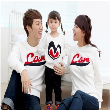 

2018 family matching clothes long sleeve print love father mother son daughter outfits clothing tshirt