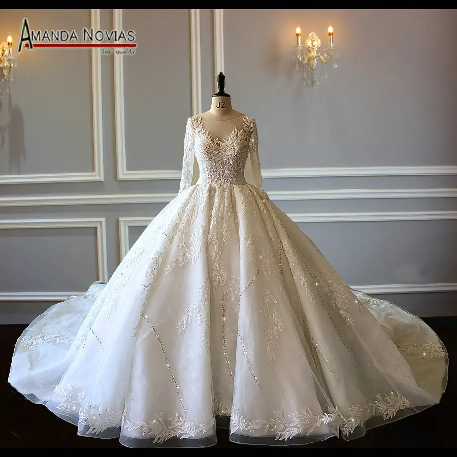 

2019 Luxury Wedding Dress Full Beading With Long Sleeves New Design Real Work Photos