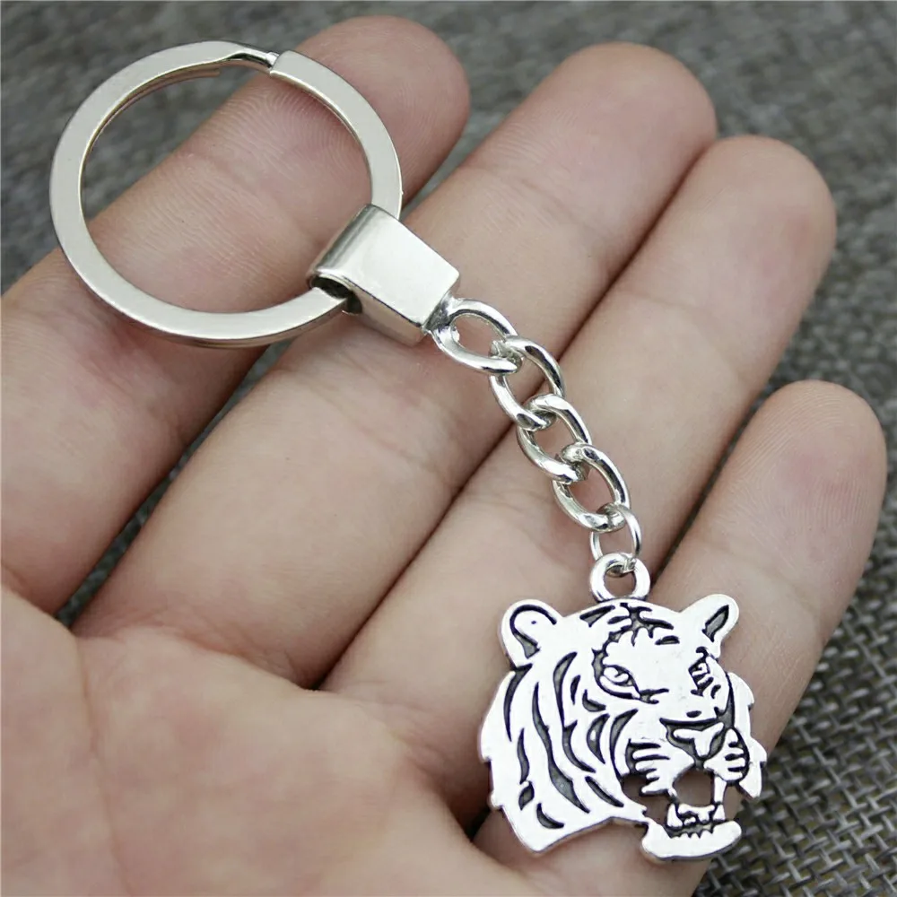 

27x24mm Tiger Keychain 2 Colors Antique Bronze Antique Silver Fashion Handmade Keychain Party Gift Jewelry Dropshipping