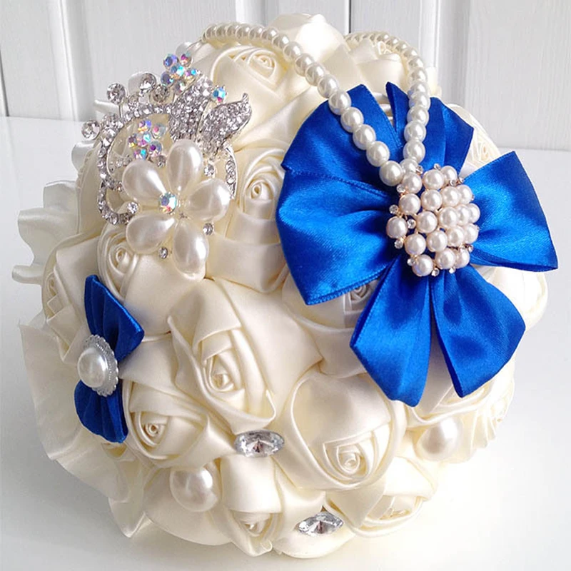 

Newest royal and cream wedding bouquets for wedding decoration
