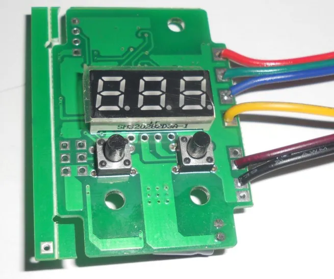 Адресный 3 канальный декодер и драйвер постоянного напряжения DMX размер: L36 * W53 H17