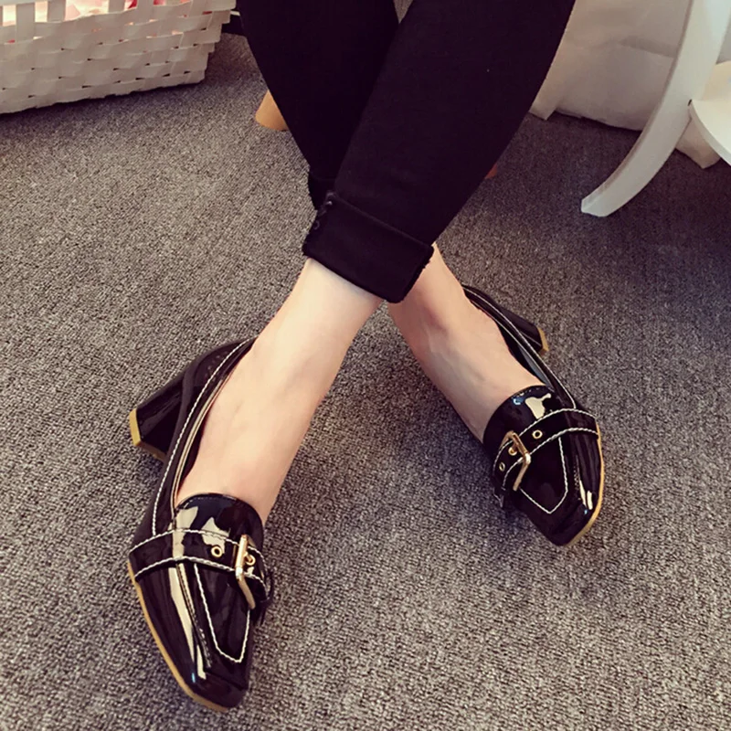 

2016 New Arrival Women Flats Spring Loafers Fashion Design Buckle Flats Shoes Chunky Heels Patent Leather Lady Office Soft Shoes