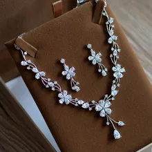 Bavoen New Arrival High Quality Flower Shape AAAA Cubic Zircon Stone Bridal Necklace set Wedding Accessories