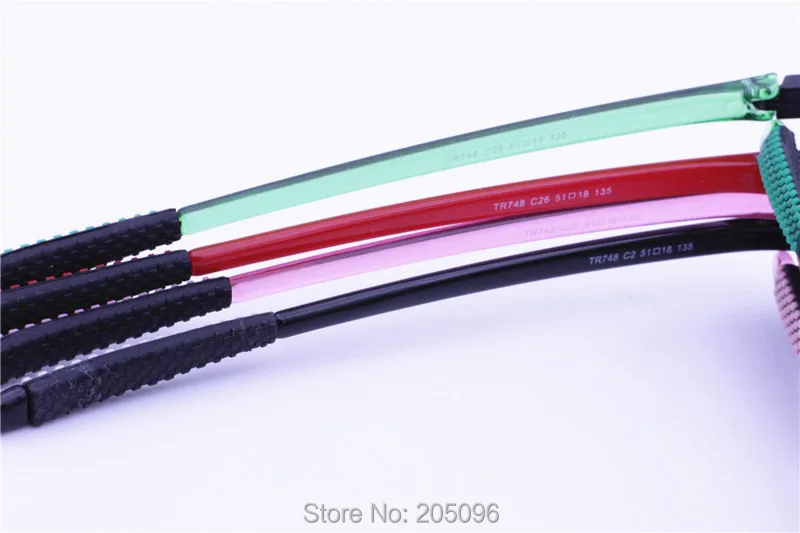 TR748 96