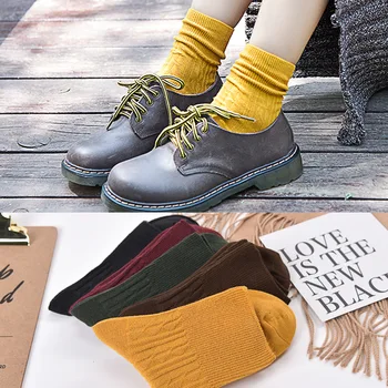 

New women's socks high tube Sen retro socks