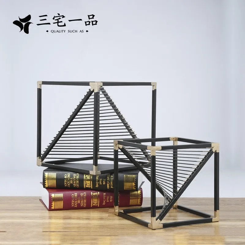 Simple Modern Black Spot Gold Cube New Home Decorative Furniture European Luxury Furniture Model House Club Simple Modern Black Spot Gold Cube New Home Decorative Furniture European Luxury Furniture Model House Club