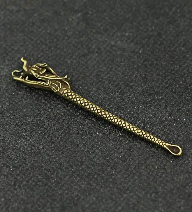 

Collectable Chinese Pure Brass Carved Dragon Head Earpick Exquisite Small Pendant Statues