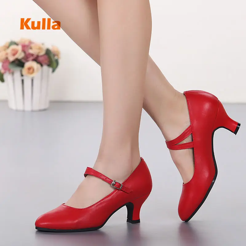 Новинка; женская обувь для латинских танцев из натуральной кожи; женская обувь для джазовых бальных танцев; Каблук 5,5 см; цвет красный, черный; женская обувь для сальсы; Современная обувь