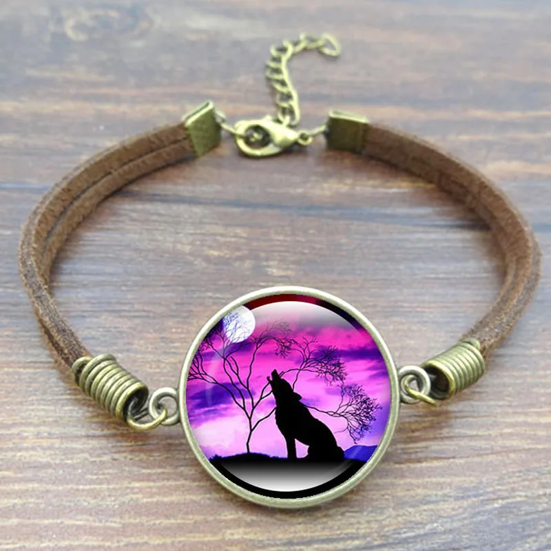 

Howling Wolf Moon Charm Bracelet Fashion Handcrafted DIY Jewelry Vintage Brown Rope Bracelets for Women Men Best Gift