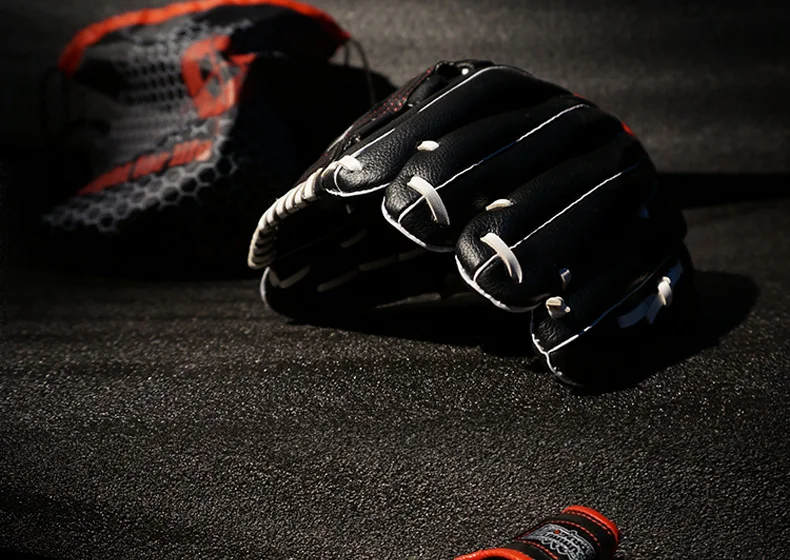 Высокое качество спортивные черные бейсбольные перчатки для занятий софтболом свободный размер 12,5 для тренировок для взрослых мужчин и женщин