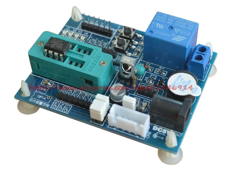 

PIC12F509 MCU learning board development board Send PICKIT2 emulator