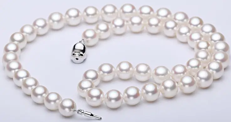 

18"9-10MM NATURAL SOUTH SEA WHITE PEARL NECKLACE