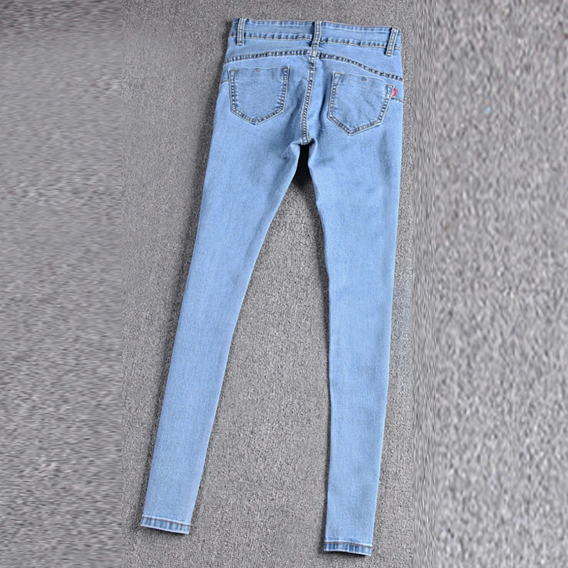 2275341185_726764114
