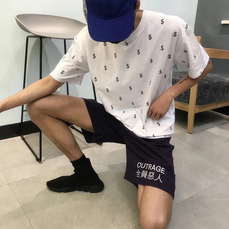 812