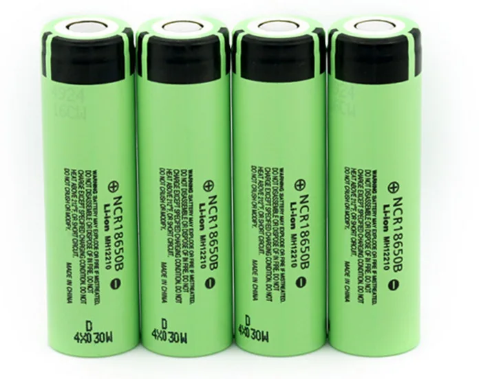 

AIMIHUOBrand new original 18650 3400mAh 3.7V lithium battery for Panasonic ncr18650b 3400mAh flashlight batteries.