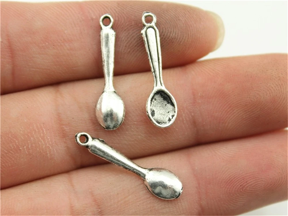 

WYSIWYG 20pcs 24mm Spoon Charm Pendants For Jewelry Making Antique Silver Tiny Spoon Pendants Charm Small Spoon