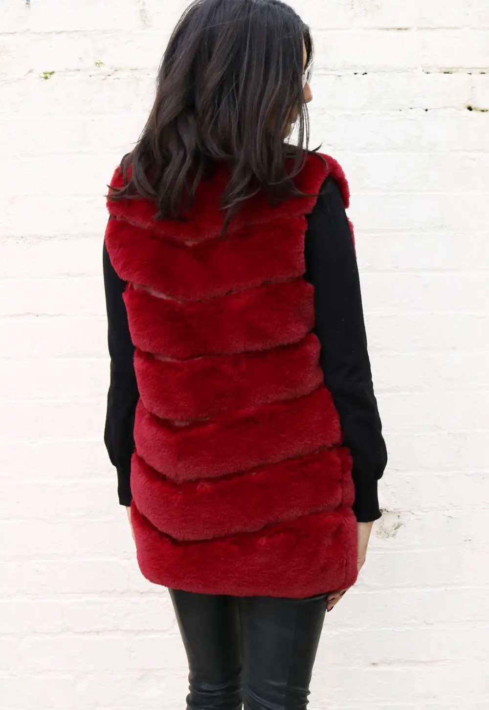 Coats_-_Panelled_Fur_Gilet_-_Burgundy_-_Back_MS_0c01911f-f7de-49ad-87db-dc6c8666747f