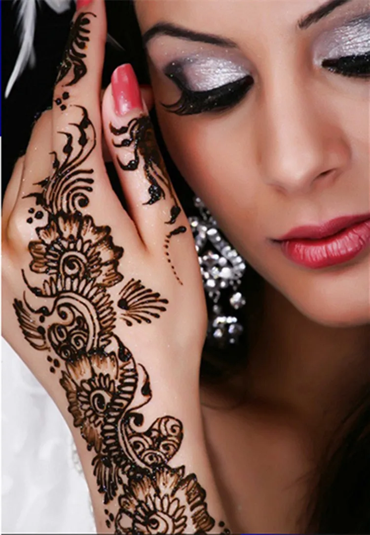 2362028667_126641179