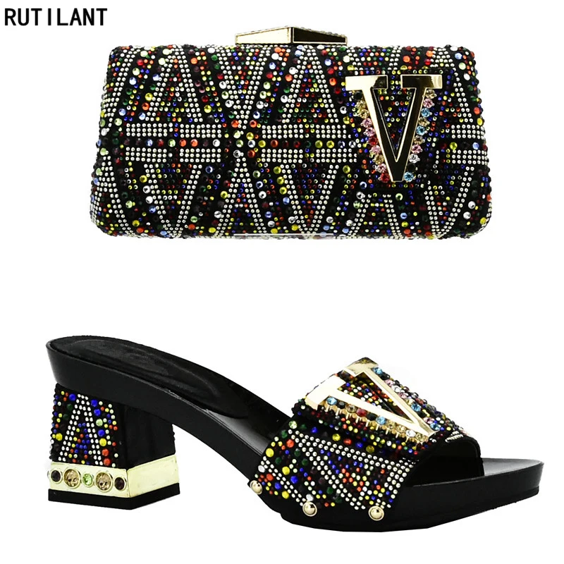 Nieuwe Aankomst Vrouwen Schoenen en Tas In Italië Afrikaanse Bijpassende Schoenen en Tas Italiaanse In Vrouwen Nigeriaanse Trouwschoenen met Tas Set Nieuwe Aankomst Vrouwen Schoenen en Tas In Italië Afrikaanse Bijpassende Schoenen en Tas Italiaanse In Vrouwen Nigeriaanse Trouwschoenen met Tas Set