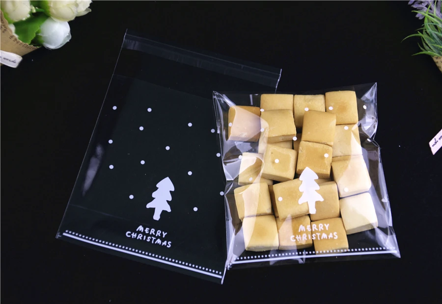 Biscuit bags (131)