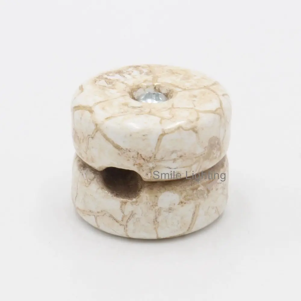 Round ceramic insulator 7