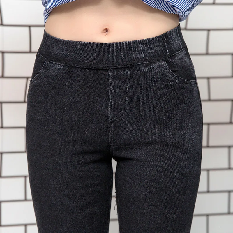 

Ladies spring and autumn explosions large size leggings Korean version of snowflake sand imitation jeans pencil pants