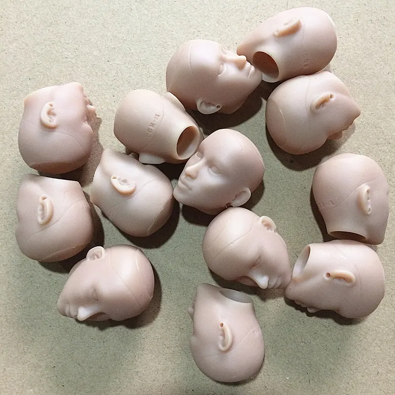 

2pcs Class obitsu IT figures are 6 points and eight points doll head