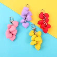 2019 Hot Fluffy Fur pompom Keychain Soft Lovely Heart Shape Pompon faux Rabbit Fur Pom Poms Ball Car Handbag Key Ring Gift plus rabbit print faux fur pompom detail tee