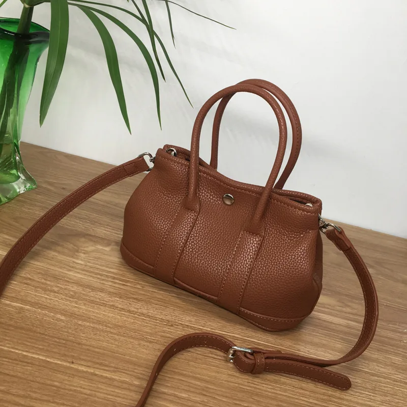 2017 new wide shoulder strap hand bag leisure wild handbag shoulder