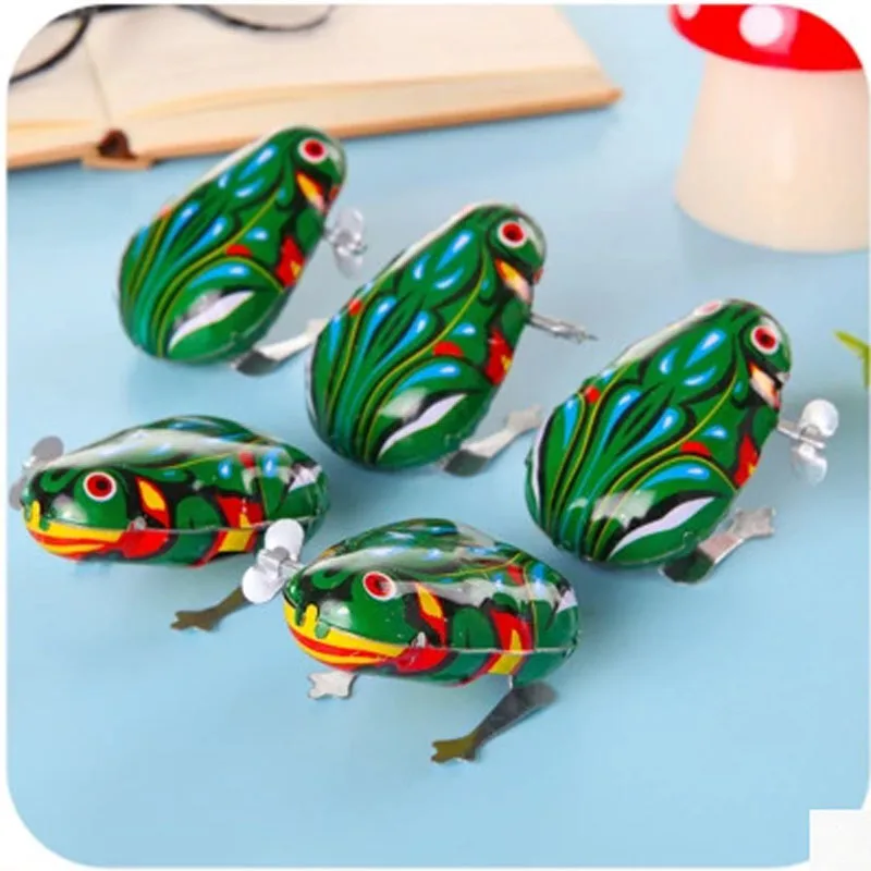Kids Classic Tin Wind Up Clockwork Toys Jumping Frog Vintage Toy For Children