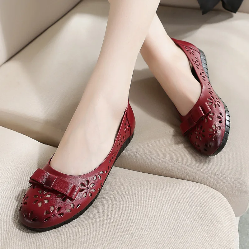 

High Quality Summer Shoes Woman Genuine Leather Soft Outsole Closed Toe Sandals Casual Flat Women Shoes Fashion Women Sandals