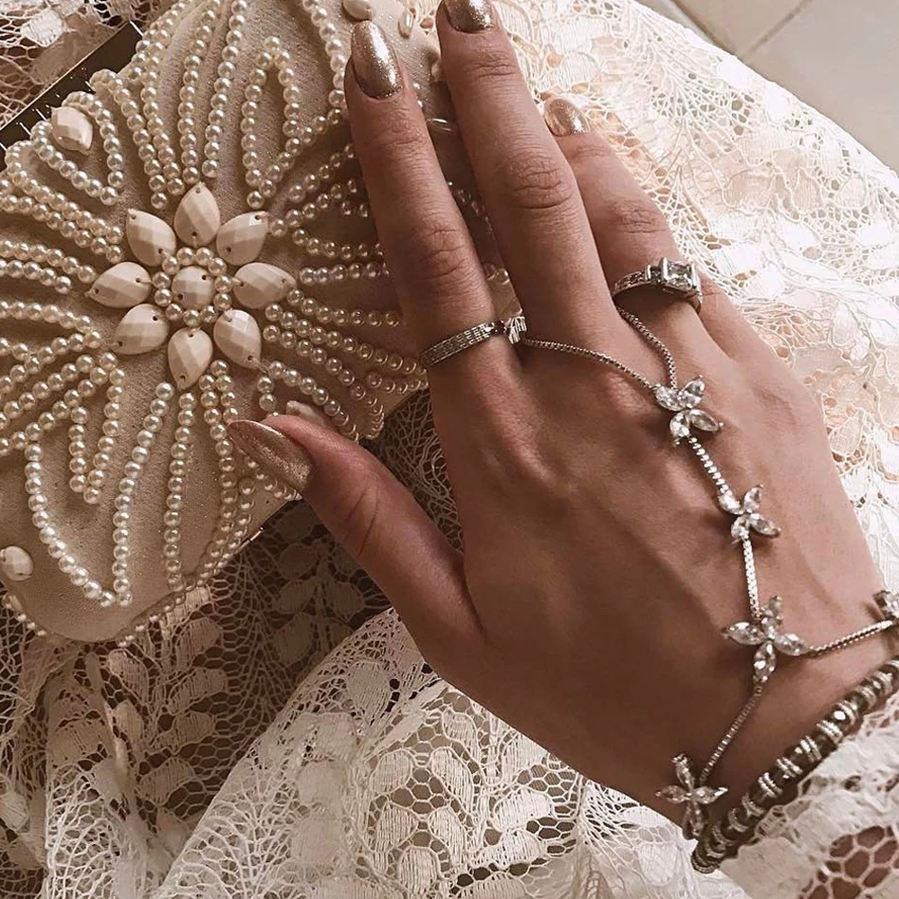 Женские Классические хрустальные цепочки Клевер прямые варежки Браслет изысканные блестящие вечерние ювелирные аксессуары