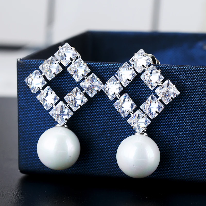 

New Product Simulated Pearl Drop Earrings For Women Bright Square Cubic Zircon Dangle Earrings Gift Brincos from XIUMEIYIZU