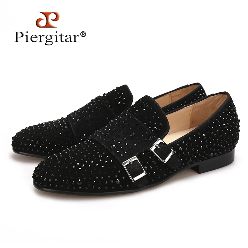 

2017 New Suede men loafers with black rhinestone and hasp wedding and party men casual shoes somking slippers big size men flats