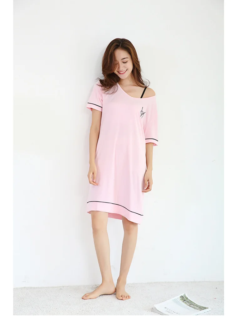 Women's Nightgown