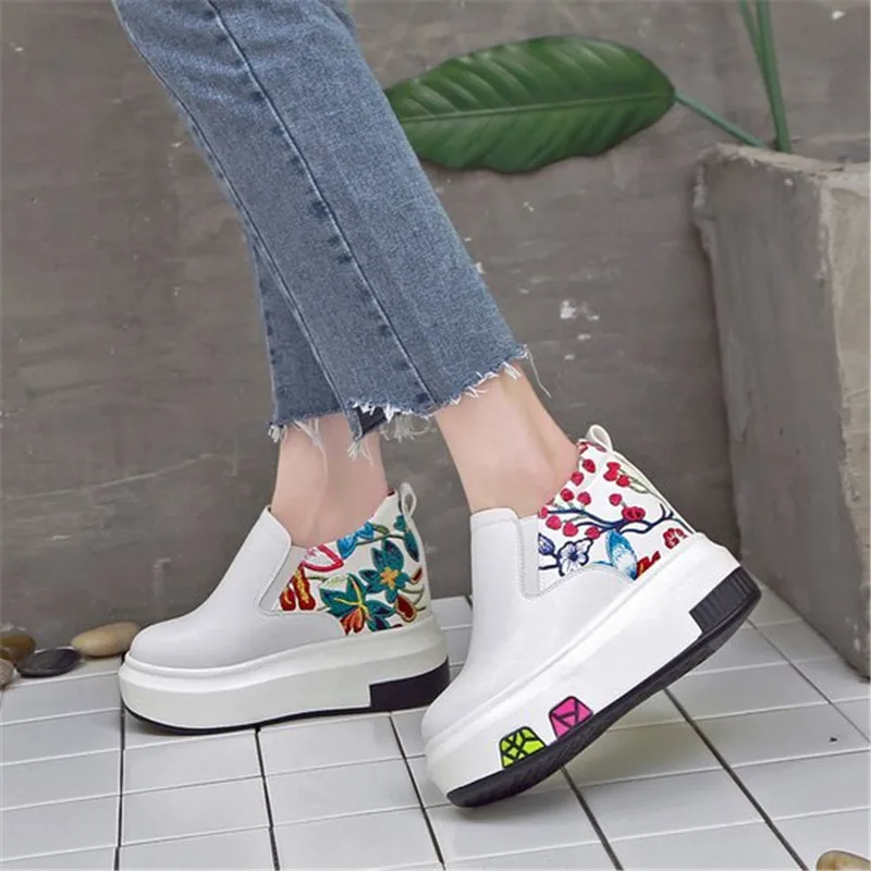 

Spring and autumn fashion popular Sexy Young woman Increase in height Flower pattern Pu Fine with High heels Women's shoes