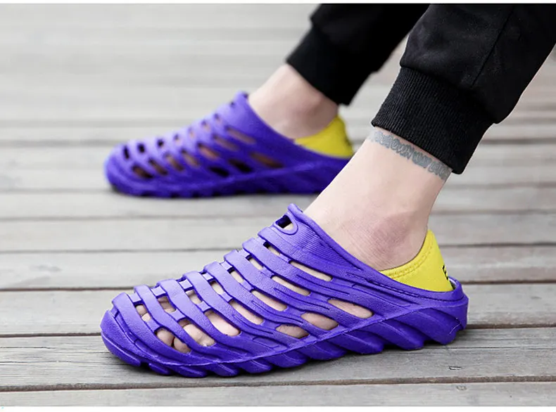 1 (24Sandals Mesh Shoes Men Breathable Beach Slippers Sport Water Socks Hollow Aqua Wading Shoes Chaussure Homme)