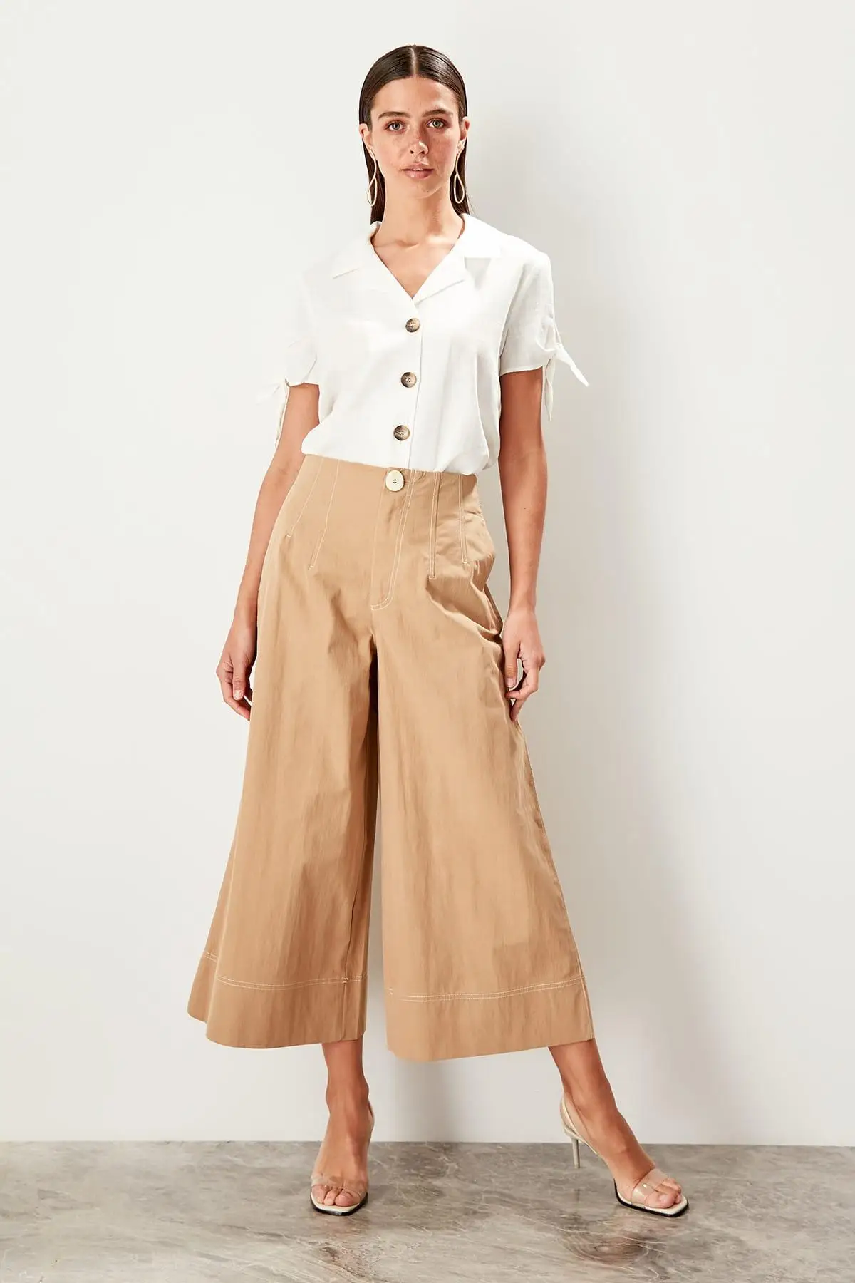 

Trendyol Camel Flare Pants TWOSS19BX0194
