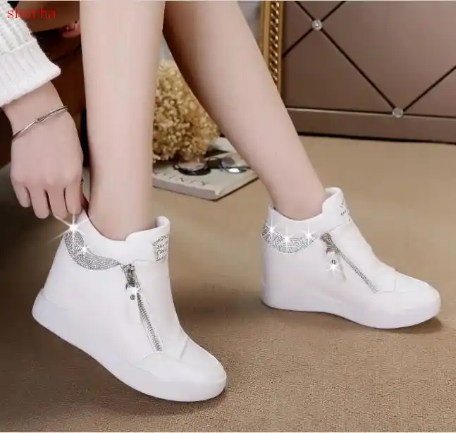 botas e sapatos femininos